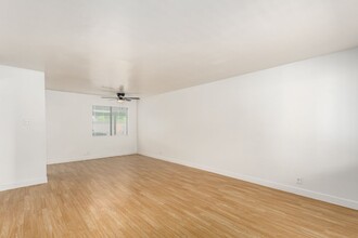 1231 E Thomas Rd in Phoenix, AZ - Building Photo - Building Photo