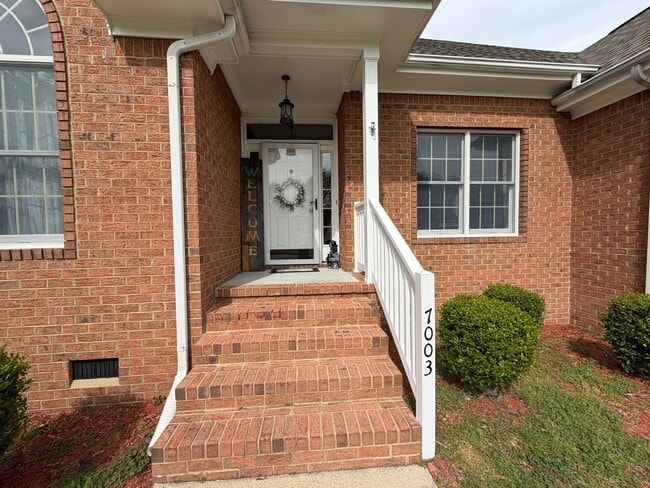 7003 Neal Ct in Suffolk, VA - Building Photo - Building Photo