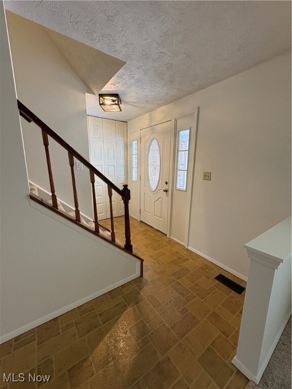 6884 Slippery Rock Dr in Canfield, OH - Building Photo - Building Photo