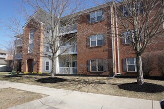 2636 Harding Ct, Unit O in Beavercreek, OH - Building Photo - Building Photo