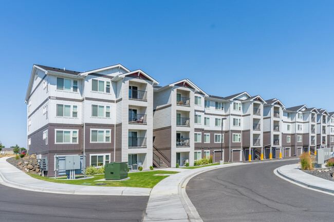 Tides at Willow Pointe in Richland, WA - Foto de edificio - Building Photo