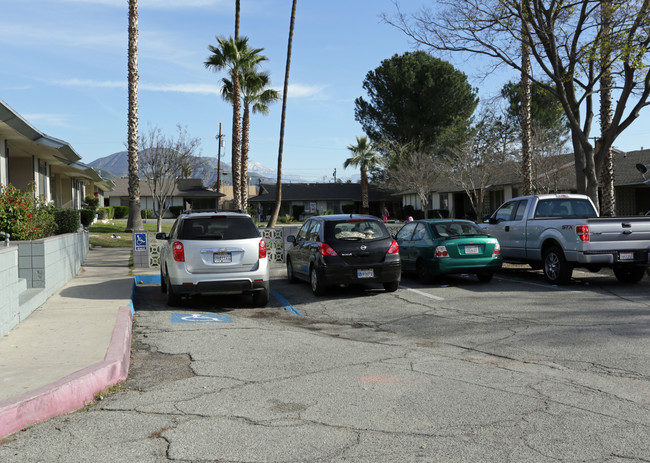 The Edgehill Apartments in San Bernardino, CA - Building Photo - Building Photo