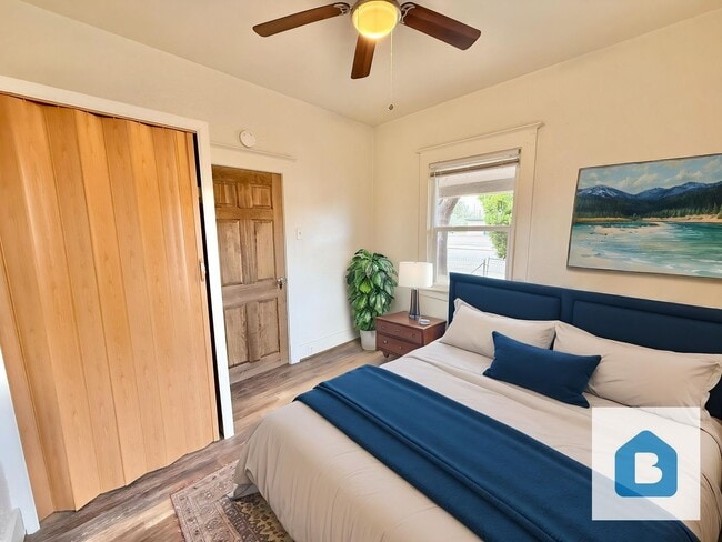property at 1434 E Evans Ave