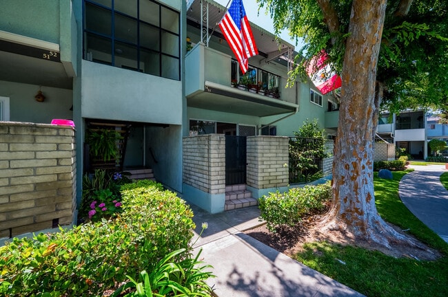 5110 E Atherton St in Long Beach, CA - Building Photo - Building Photo