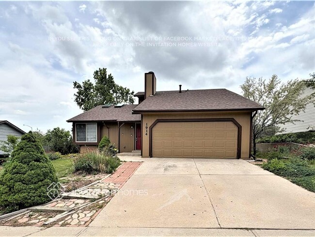 property at 1914 E 96th Cir