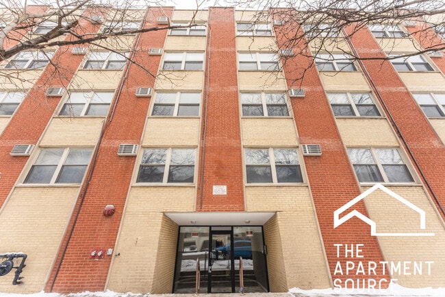 property at 6830 N Sheridan Rd