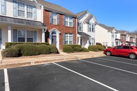 77 Spring Crossing Cir in Greer, SC - Foto de edificio - Building Photo