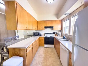 600 E 21st St in Sioux Falls, SD - Foto de edificio - Building Photo
