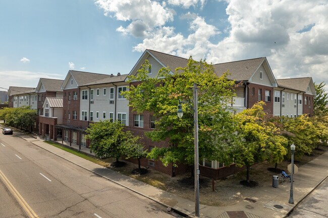 Magnolia Terrace in Memphis, TN - Building Photo - Building Photo