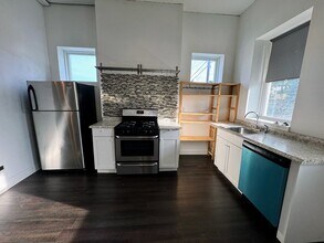 200 Camfield St in Pittsburgh, PA - Building Photo - Building Photo