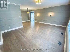 15 Whitelock Crescent in Toronto, ON - Building Photo - Building Photo