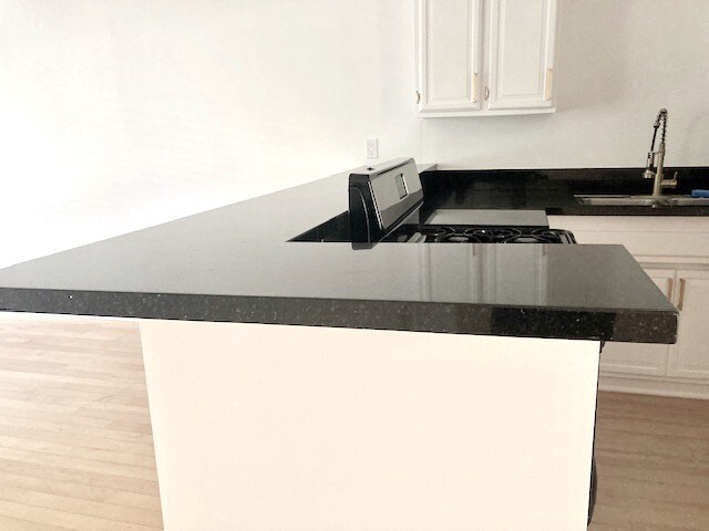 827 7th St in Santa Monica, CA - Building Photo