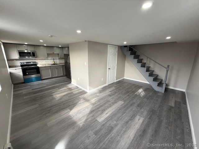 36 New Haven Ave-Unit -1st Floor in Derby, CT - Building Photo