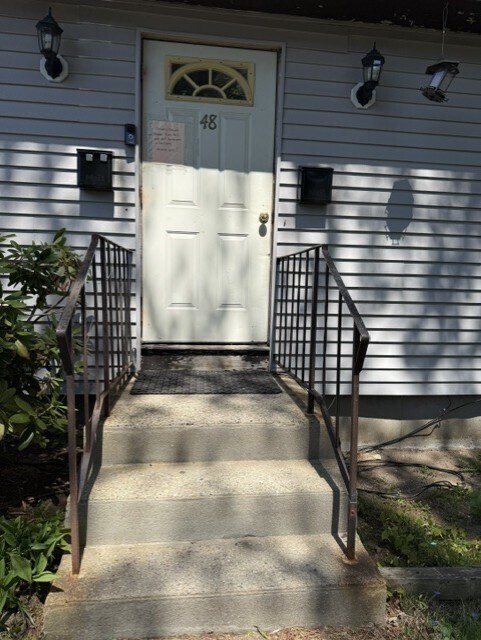 48 America St in Framingham, MA - Building Photo - Building Photo