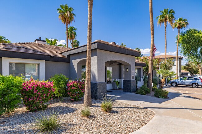 Villas at Mountain Vista Ranch in Surprise, AZ - Foto de edificio - Building Photo