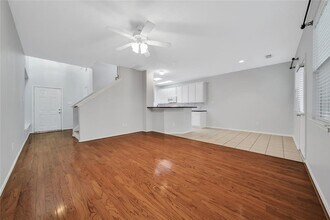 230 W Stedhill Loop in Conroe, TX - Building Photo - Building Photo