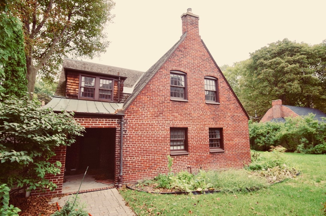 2240 Seminole St, Unit 1 in Detroit, MI - Building Photo