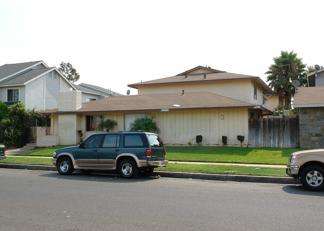 847 N Olive St in Orange, CA - Building Photo - Building Photo