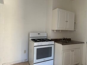205 Bussey St in Dedham, MA - Building Photo - Building Photo