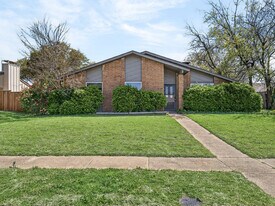 3808 Glover Dr in Plano, TX - Building Photo