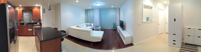 2510 Torrey Pines Rd, Unit 316