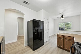 11116 Liberty Farms Dr in Austin, TX - Building Photo - Building Photo