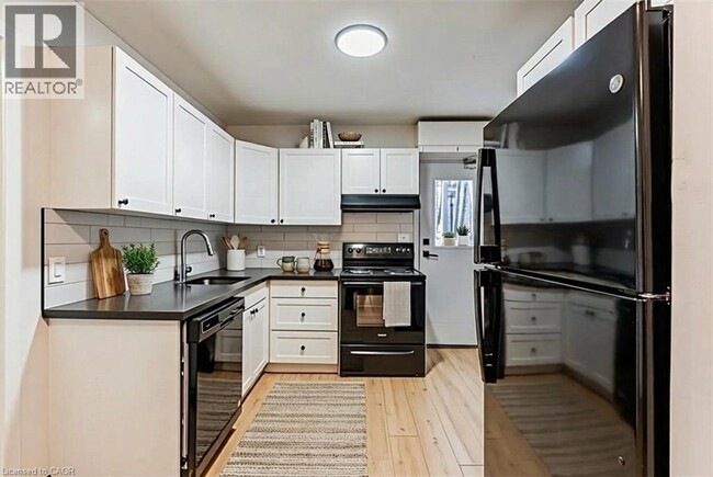 property at 461 King St E