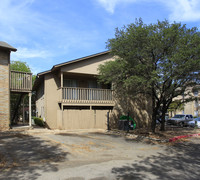 Peyton Place Apartments in Austin, TX - Building Photo - Building Photo