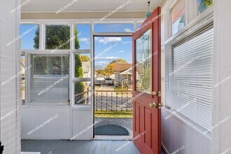 22618 Maxine St in St. Clair Shores, MI - Building Photo - Building Photo