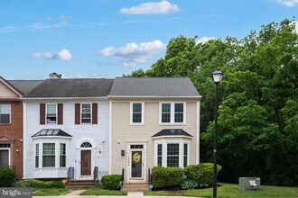 1043 Downing Ct in Bowie, MD - Building Photo - Building Photo