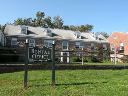 Spring Gardens Apartments in Summit, NJ - Foto de edificio - Building Photo