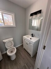 7927 Rinaldo Blvd N in Bridgeport, NY - Building Photo - Building Photo