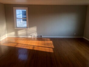 171 Springville Ave in Eggertsville, NY - Building Photo - Building Photo