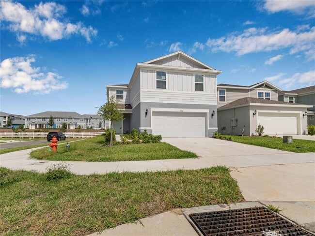 1902 Enchanting Ct in Davenport, FL - Building Photo - Building Photo