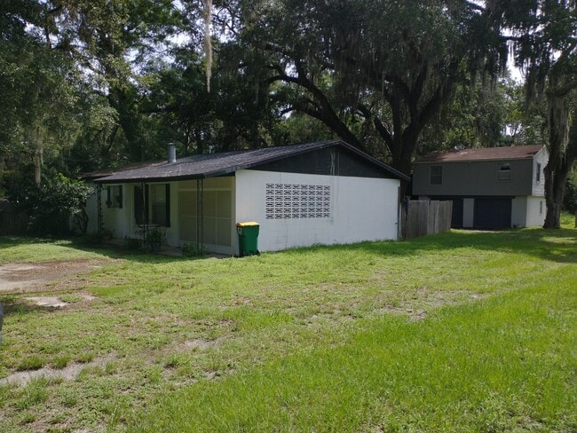503 Willard Ave, Unit Home in Fruitland Park, FL - Building Photo - Building Photo