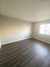 3772 Camelot Dr-Unit -2 in Lexington, KY - Building Photo - Building Photo