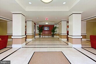 400 Cameron Station Blvd in Alexandria, VA - Building Photo - Building Photo