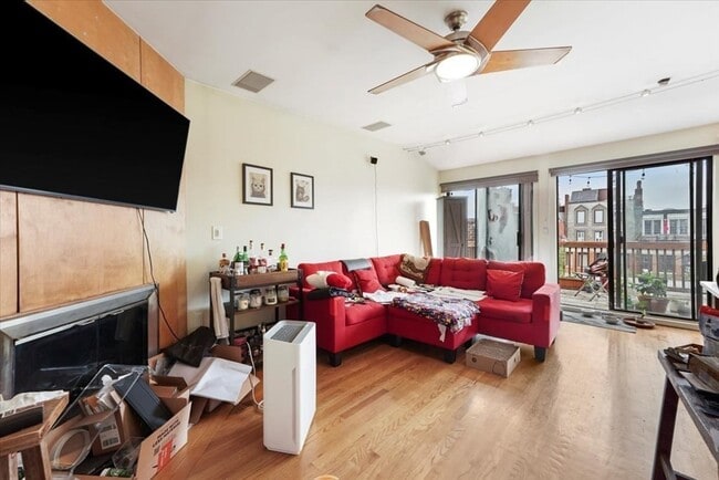 477 Beacon St, Unit 6