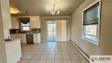 1340 Roosevelt Ave in Carteret, NJ - Building Photo - Building Photo