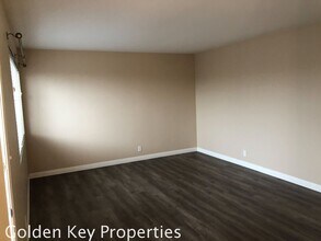 3180 Calle Osuna in Oceanside, CA - Building Photo - Building Photo