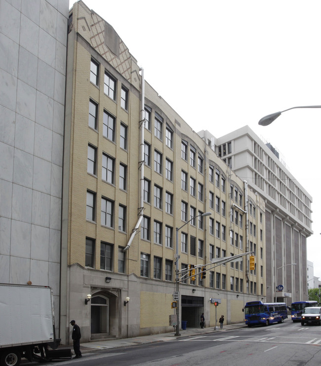 Kell Hall in Atlanta, GA - Foto de edificio - Building Photo