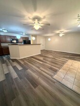 6506 Brook Bend Way in Louisville, KY - Building Photo - Building Photo