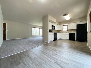 2540 Boyd St in Des Moines, IA - Building Photo - Building Photo