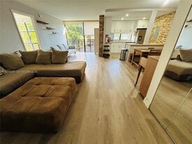 17021 N Bay Rd in Sunny Isles Beach, FL - Building Photo