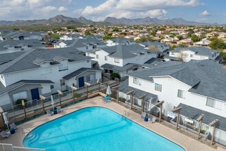 View at Starr Pass in Tucson, AZ - Foto de edificio - Building Photo