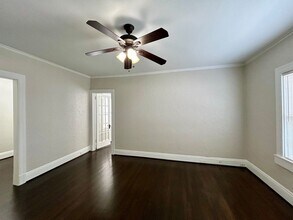 3920 Fannin St in Houston, TX - Building Photo - Building Photo