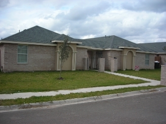 1804 Ironwood Dr in Pharr, TX - Building Photo