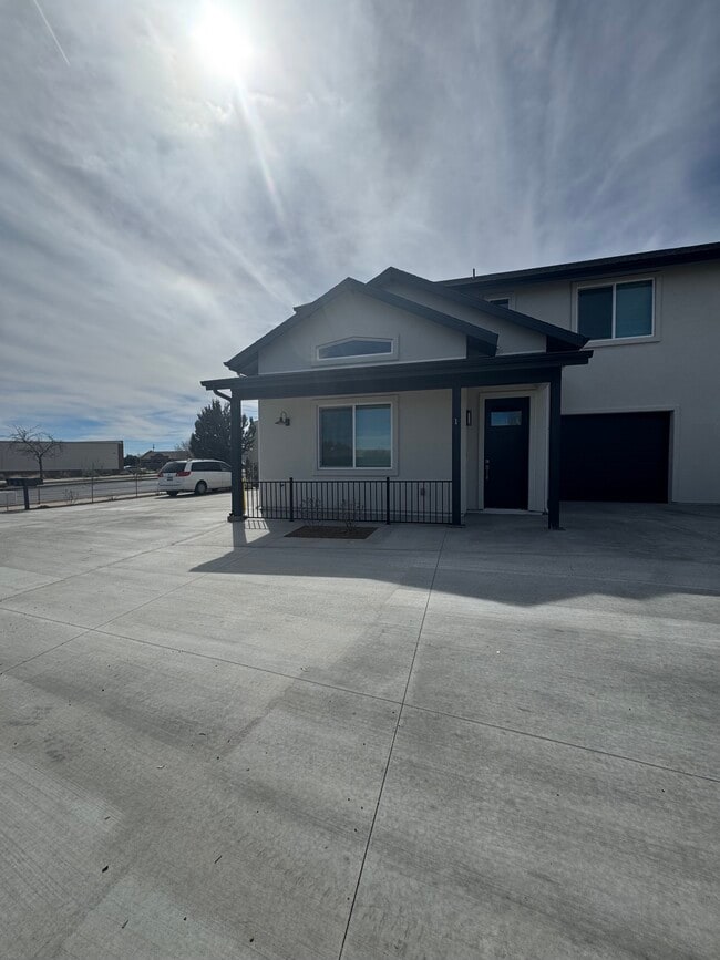 property at 3112 N Navajo Dr