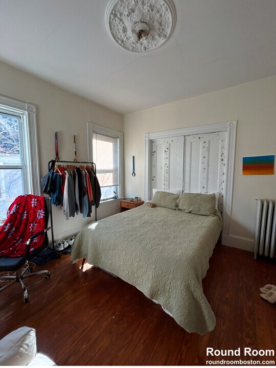 17 Hillside St, Unit #3 in Boston, MA - Building Photo