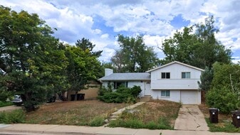 3375 Moorhead Ave in Boulder, CO - Building Photo